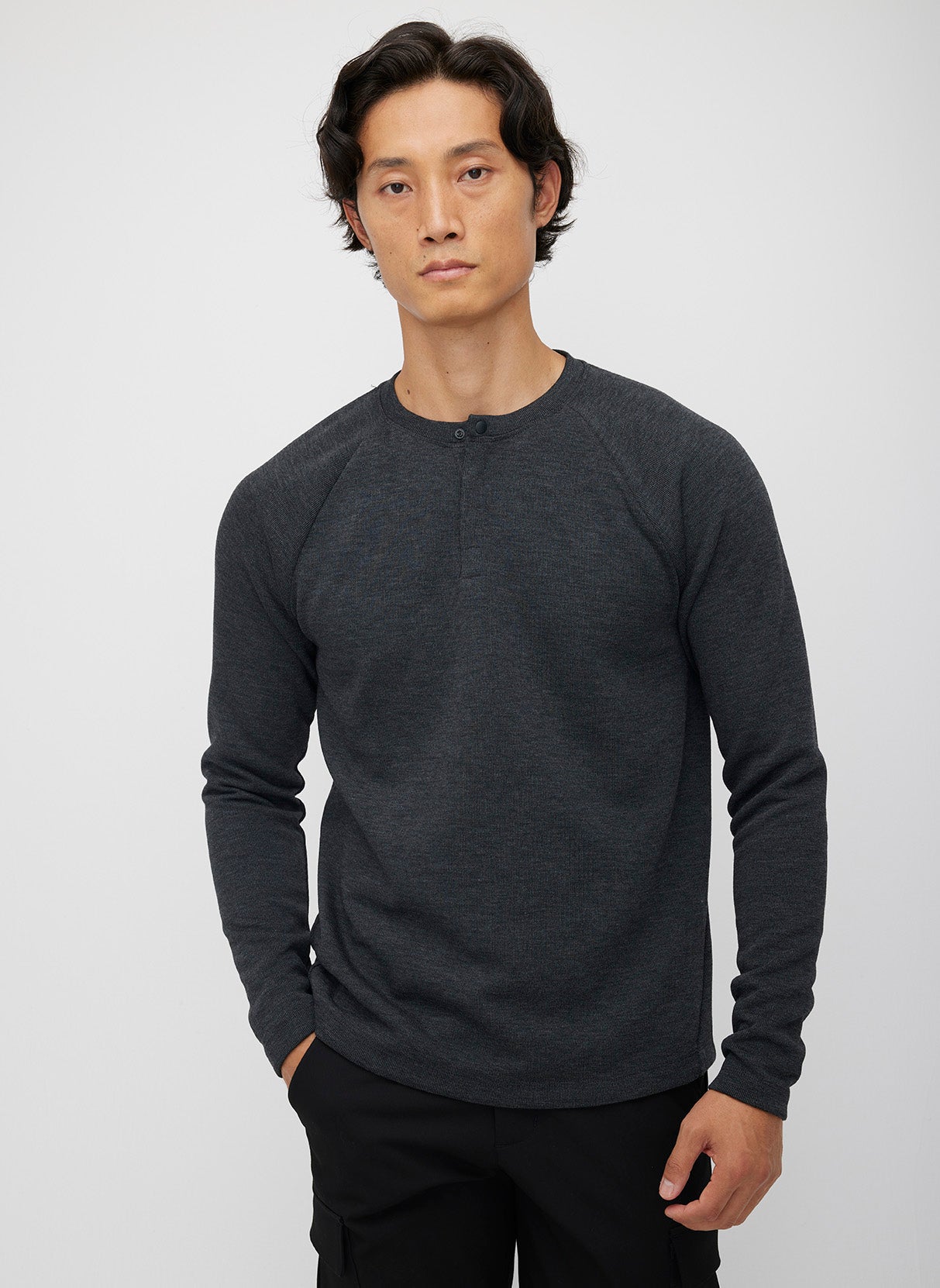 Classic Ace Henley