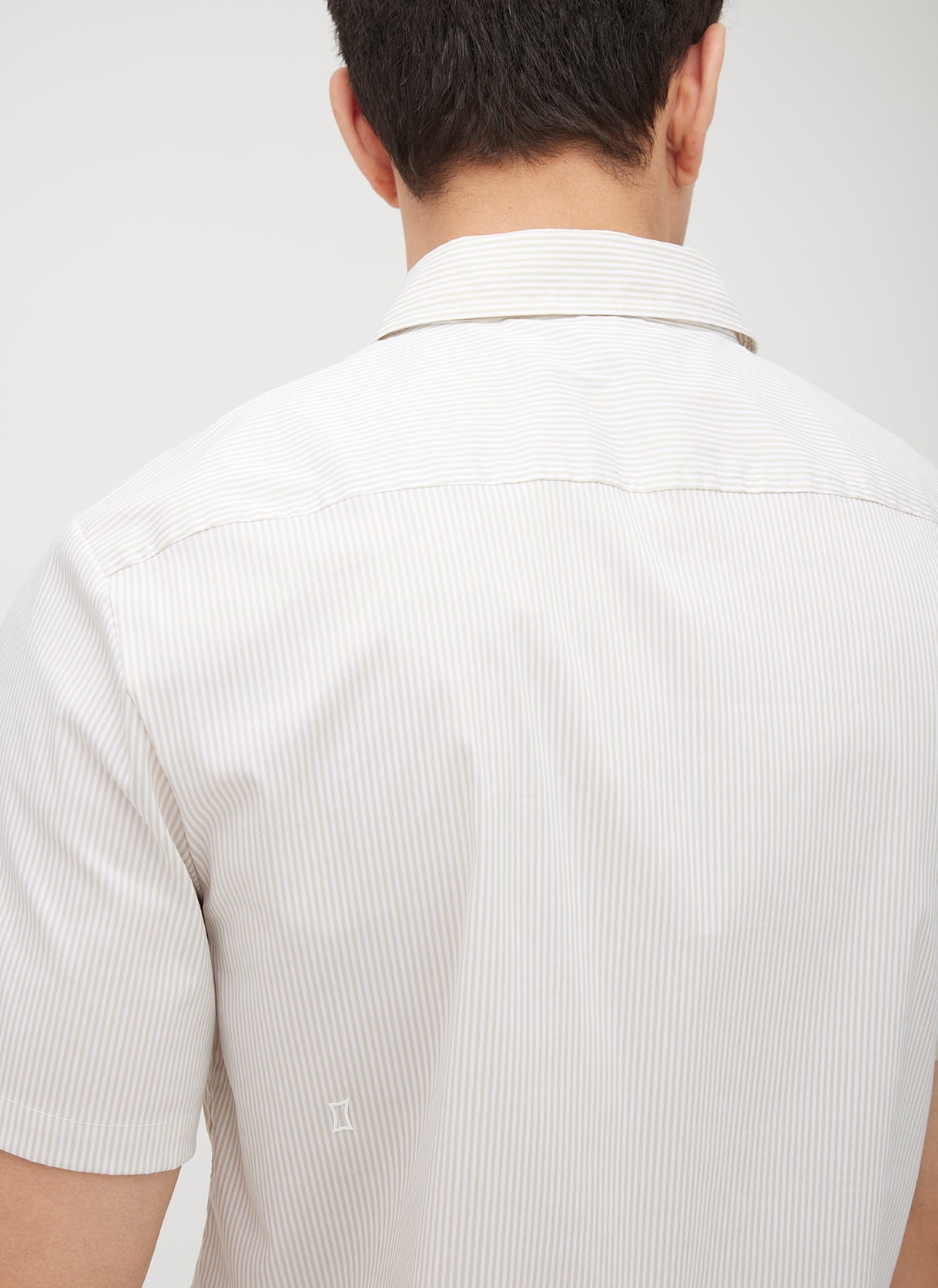 Acadia Short Sleeve Poplin Shirt ?? | M || Bright White/Sand Dune Stripe