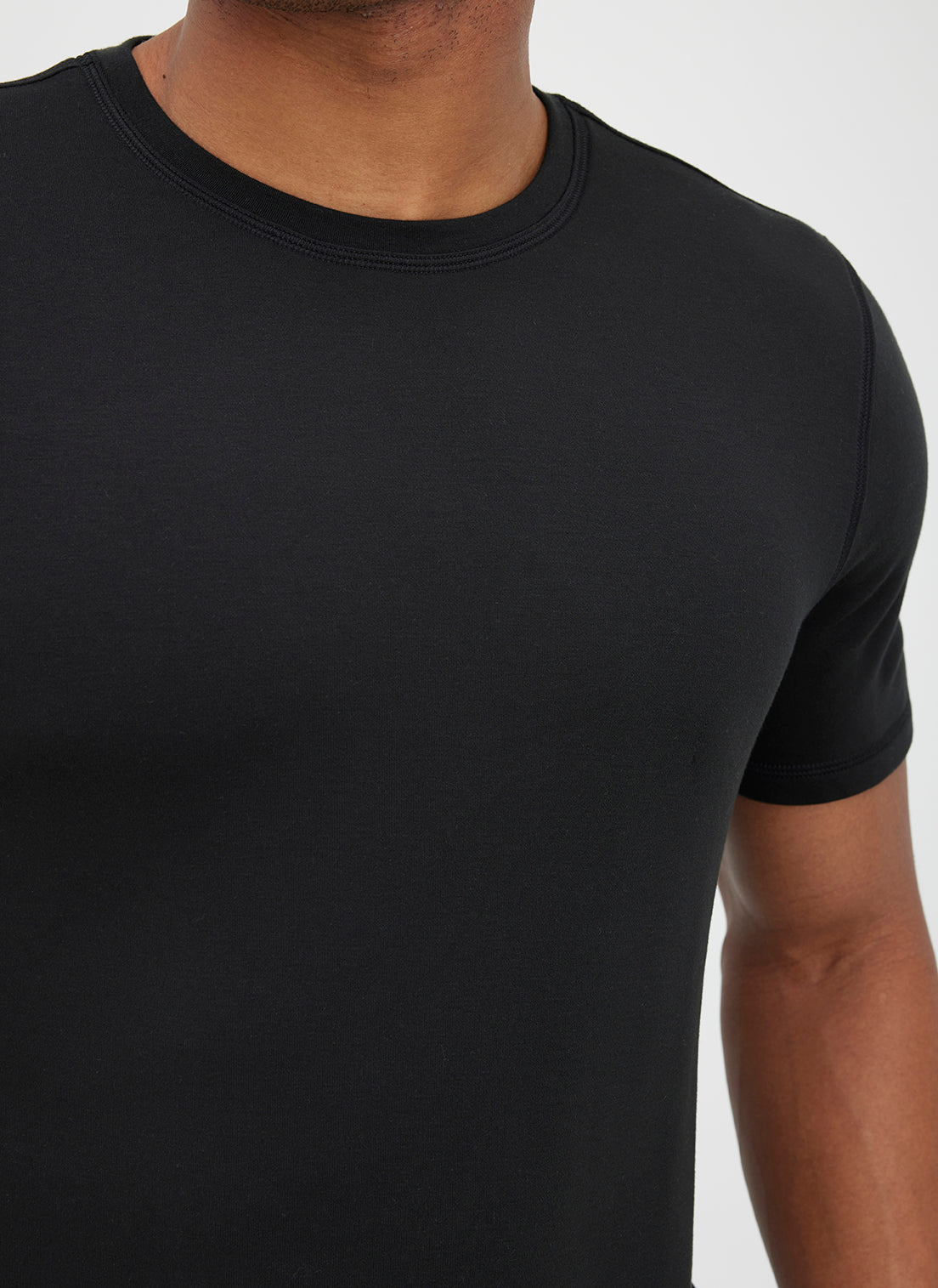 Brushed Crewneck Tee ??  | M || Black