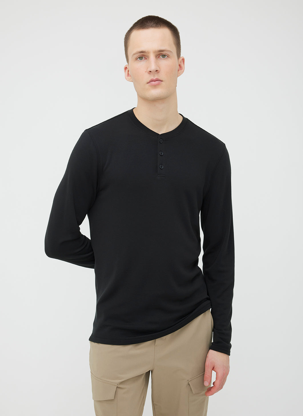 BFT Long Sleeve Henley ?? | M || Black