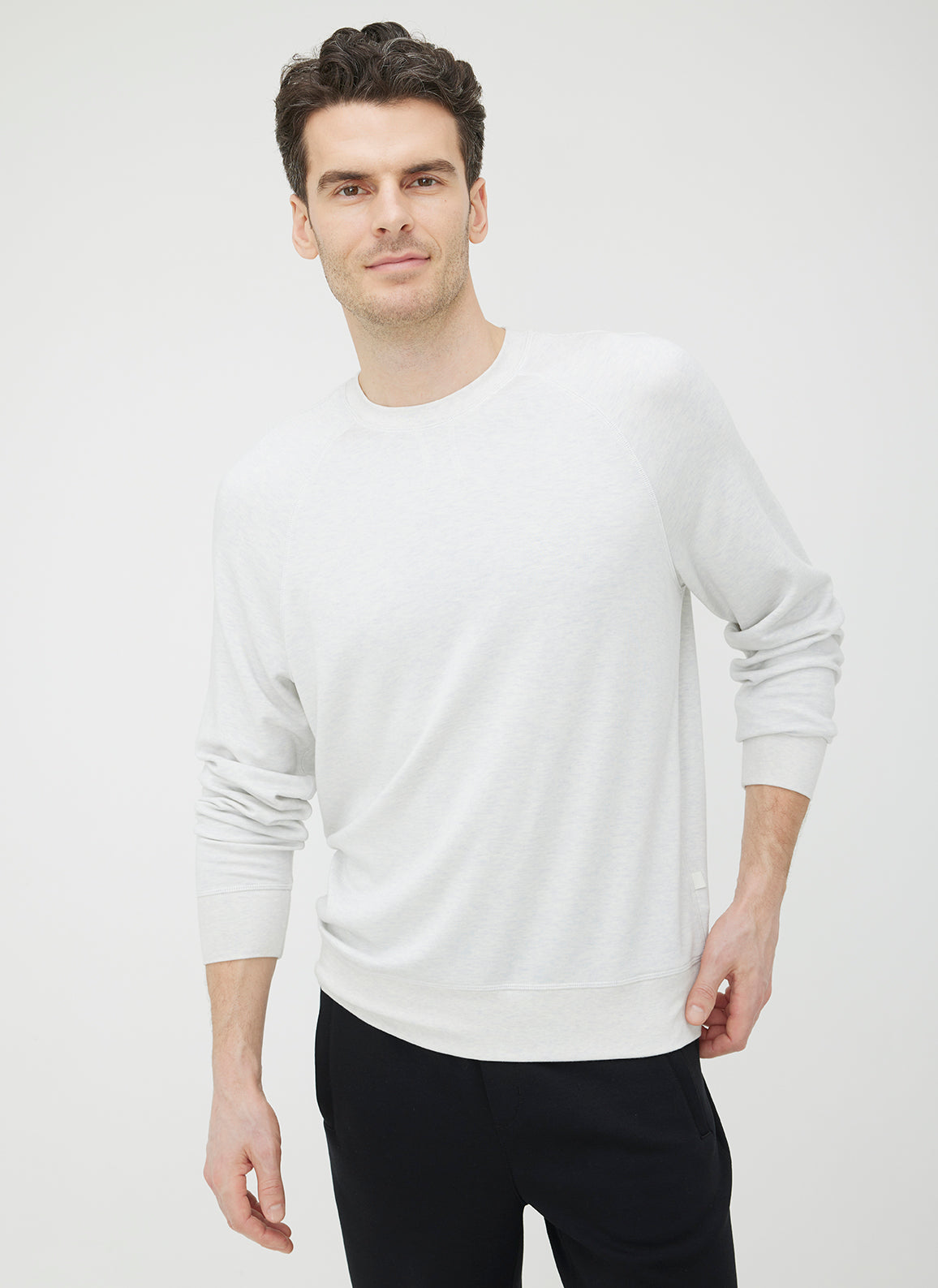 Brushed Crewneck Long Sleeve Tee ?? | M || White Melange