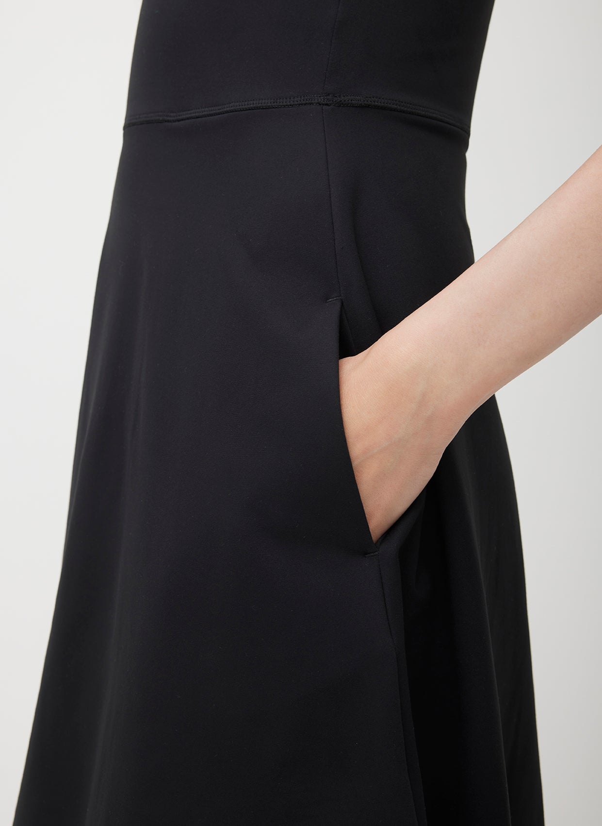 Corsica Everywhere Dress ?? | S || Black