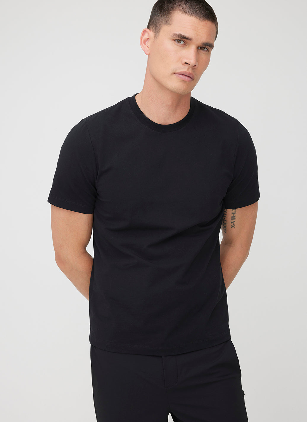 Stanton Short Sleeve Crew Tee ?? | M || Black