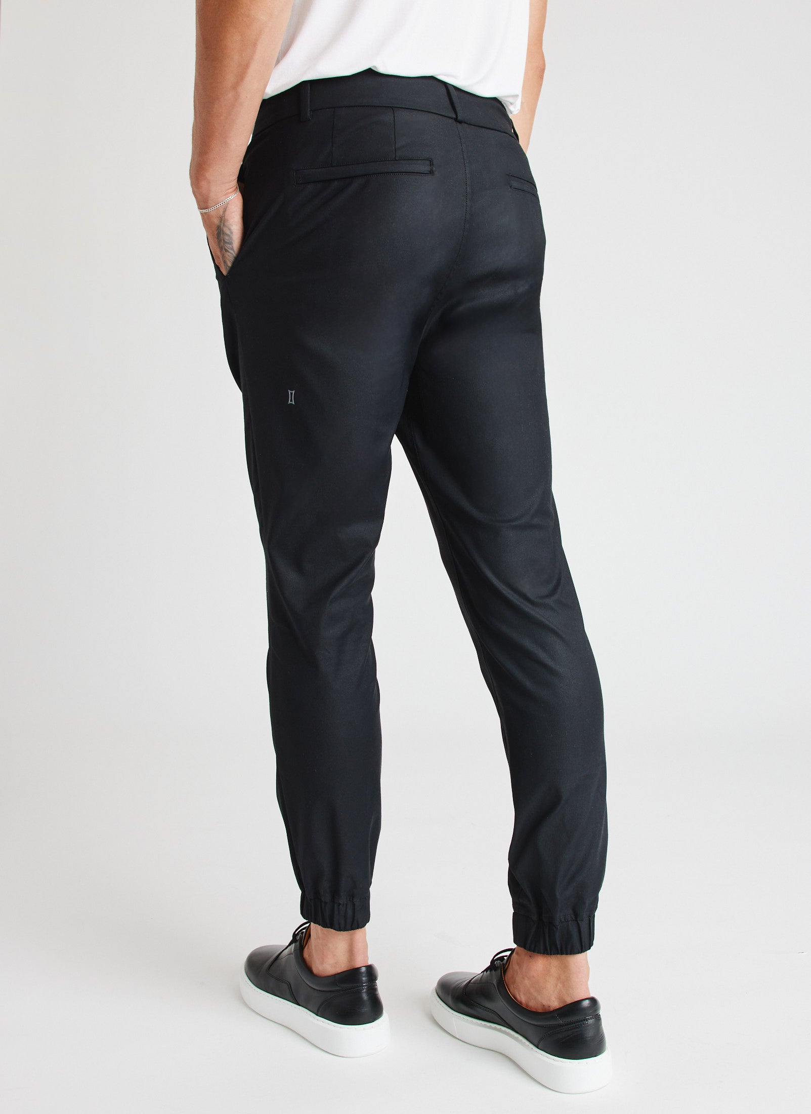 Navigator Commute Joggers ?? Model:: Adryan | 32 || Black