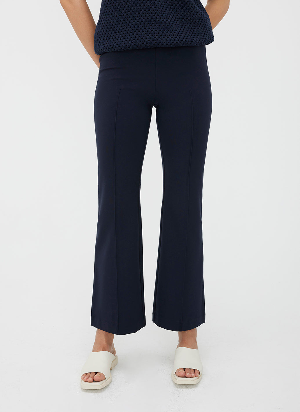 Serenity Flared Pull On Pants ?? | S || Dark Navy