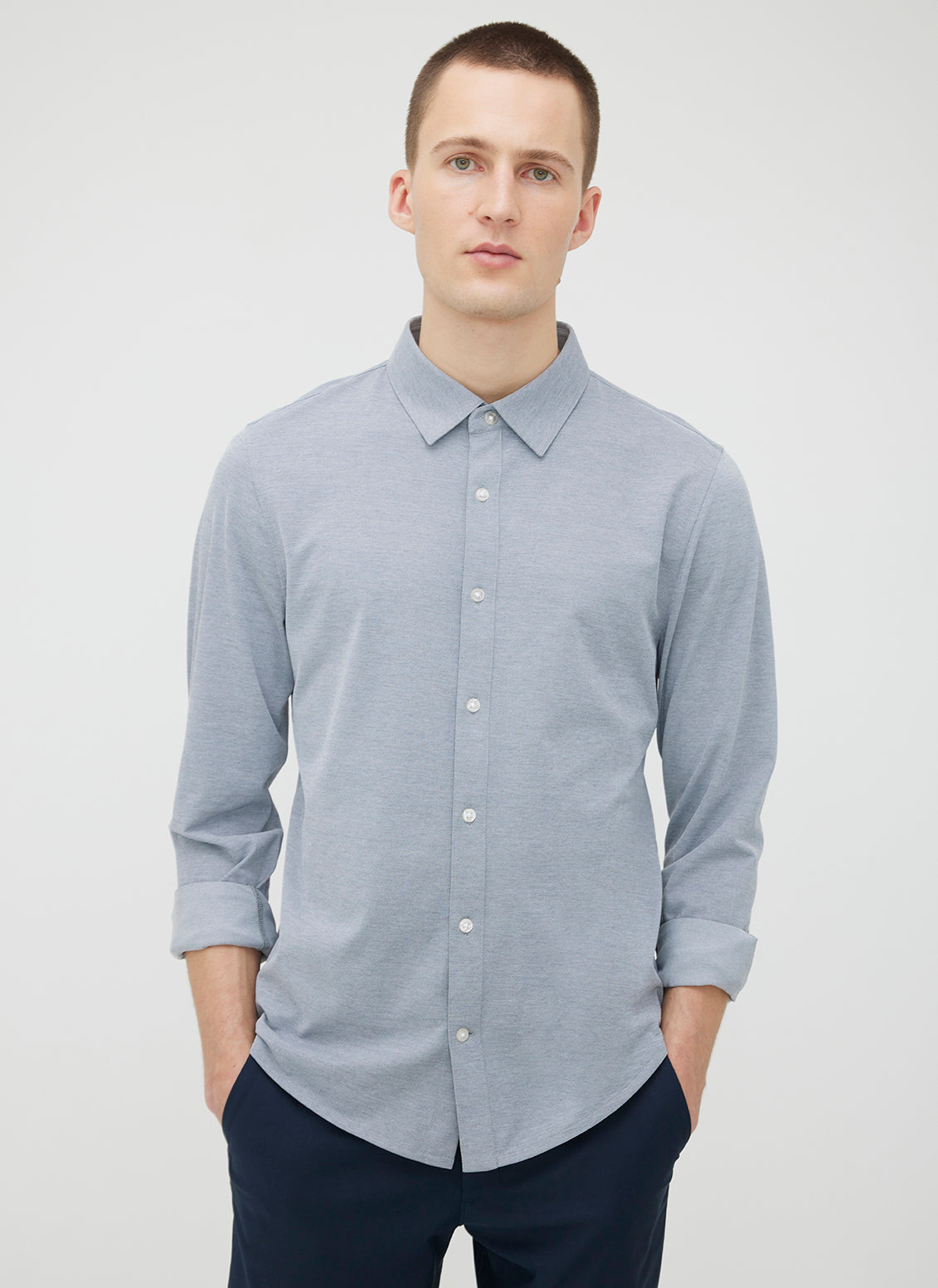 City Tech Classic Shirt ?? Model:: Scott | M || Steel Chambray