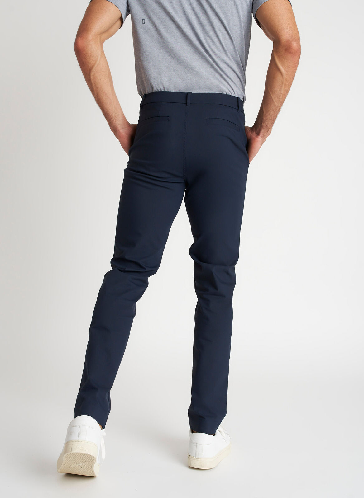 Essential Trousers ?? Model:: Mitch | 32 || Dark Navy